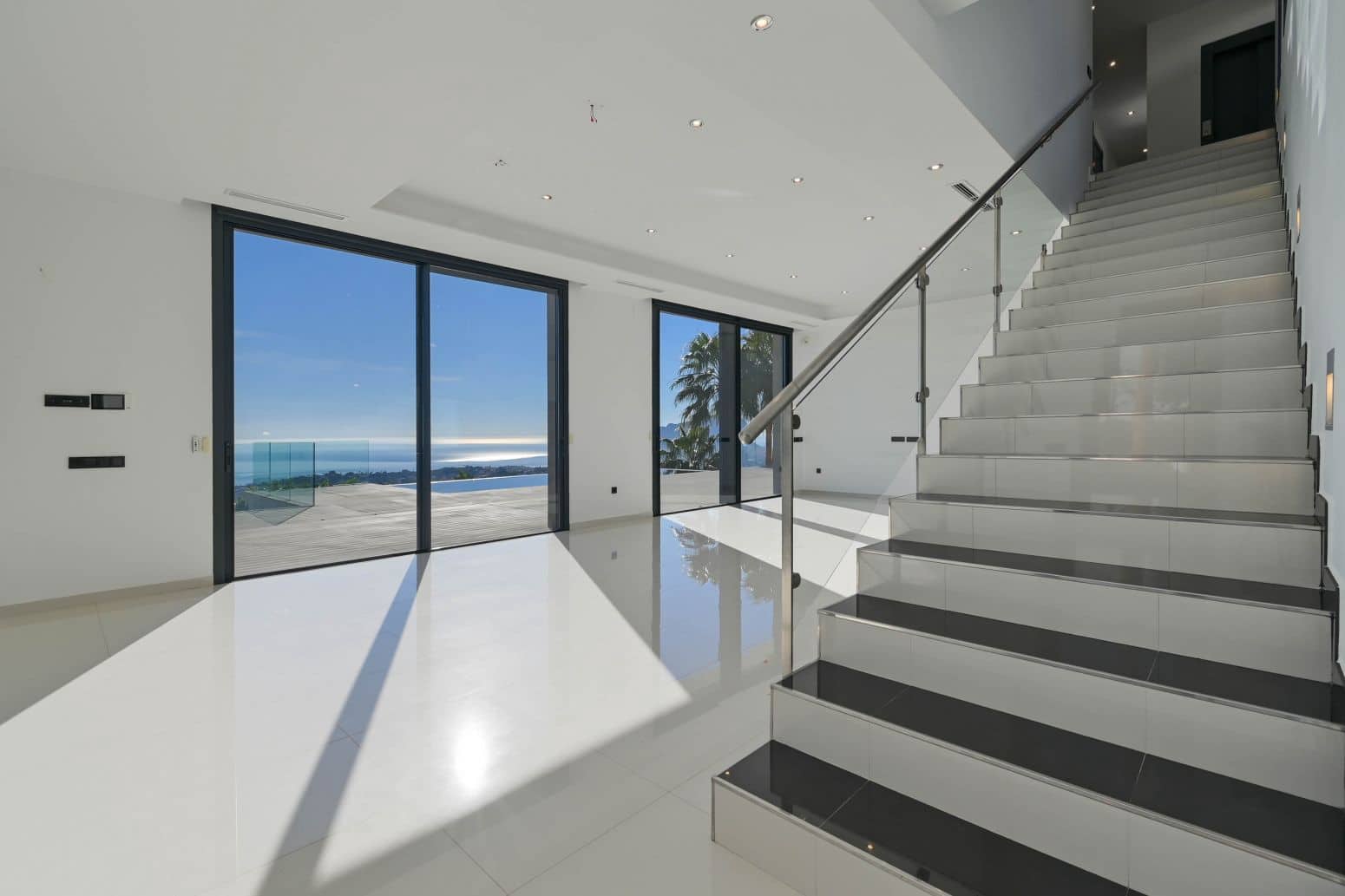 6 soveværelse Villa til salg i Benissa med swimmingpool - € 4.750.000 (Ref: 9067494)