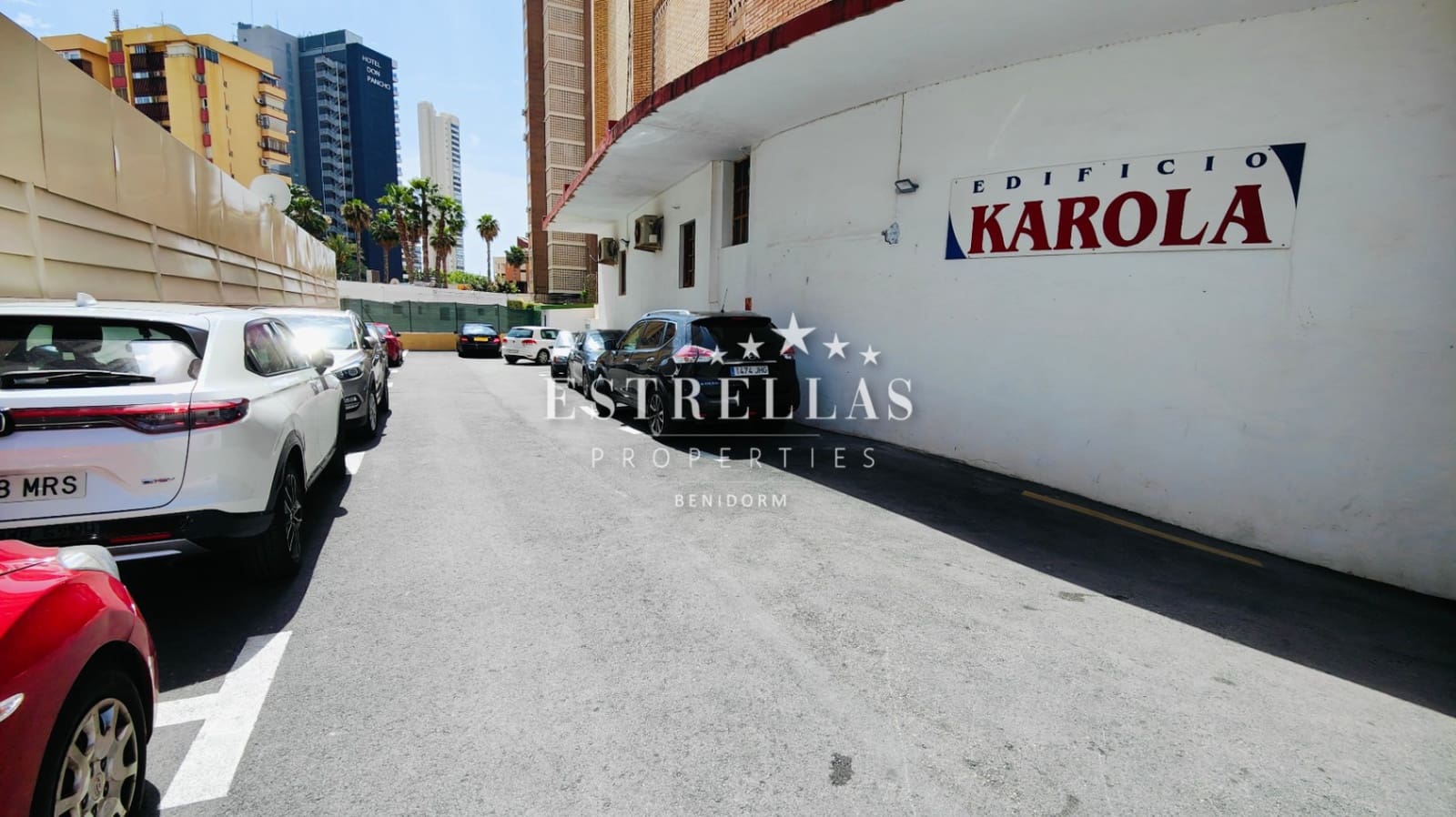 1 Zimmer Apartment zu verkaufen in Benidorm mit Pool Garage - 231.000 € (Ref: 9067498)