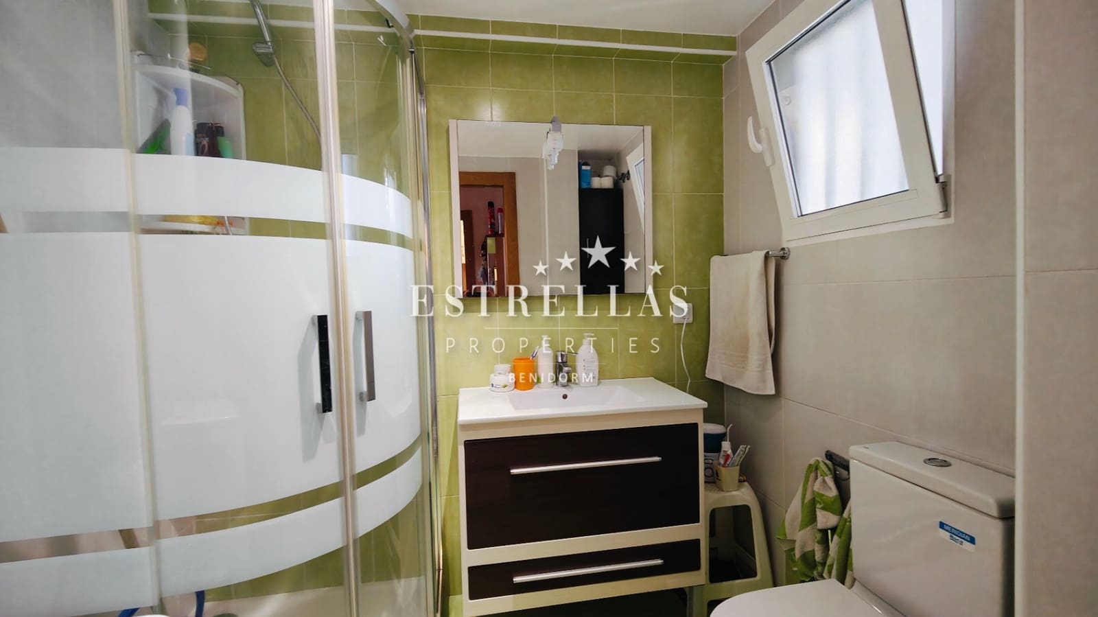 1 Zimmer Apartment zu verkaufen in Benidorm mit Pool Garage - 231.000 € (Ref: 9067498)