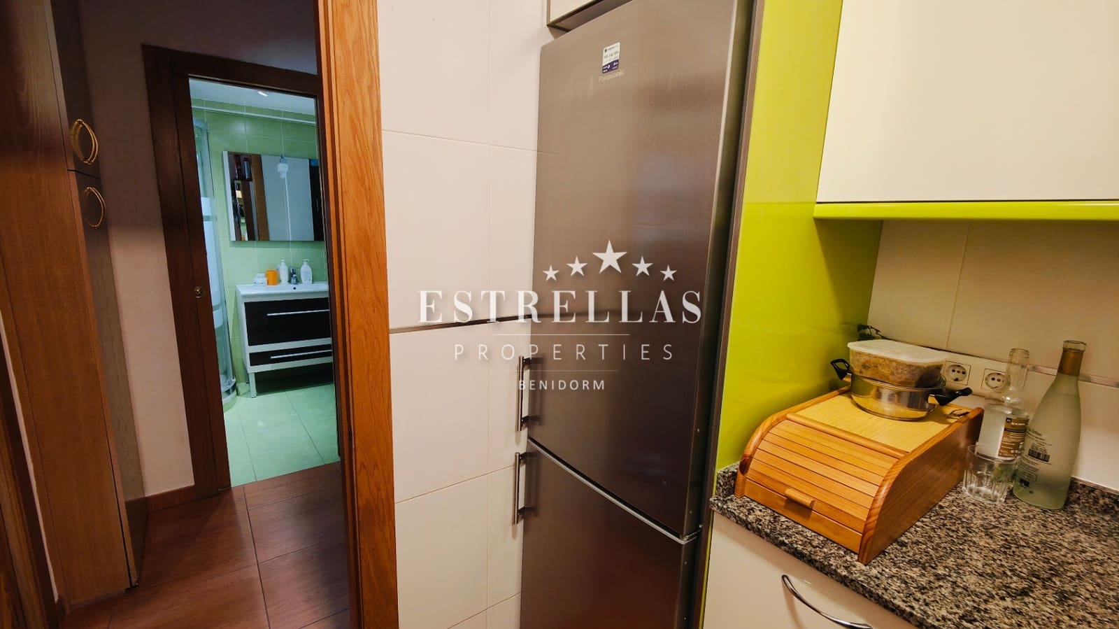 1 Zimmer Apartment zu verkaufen in Benidorm mit Pool Garage - 231.000 € (Ref: 9067498)