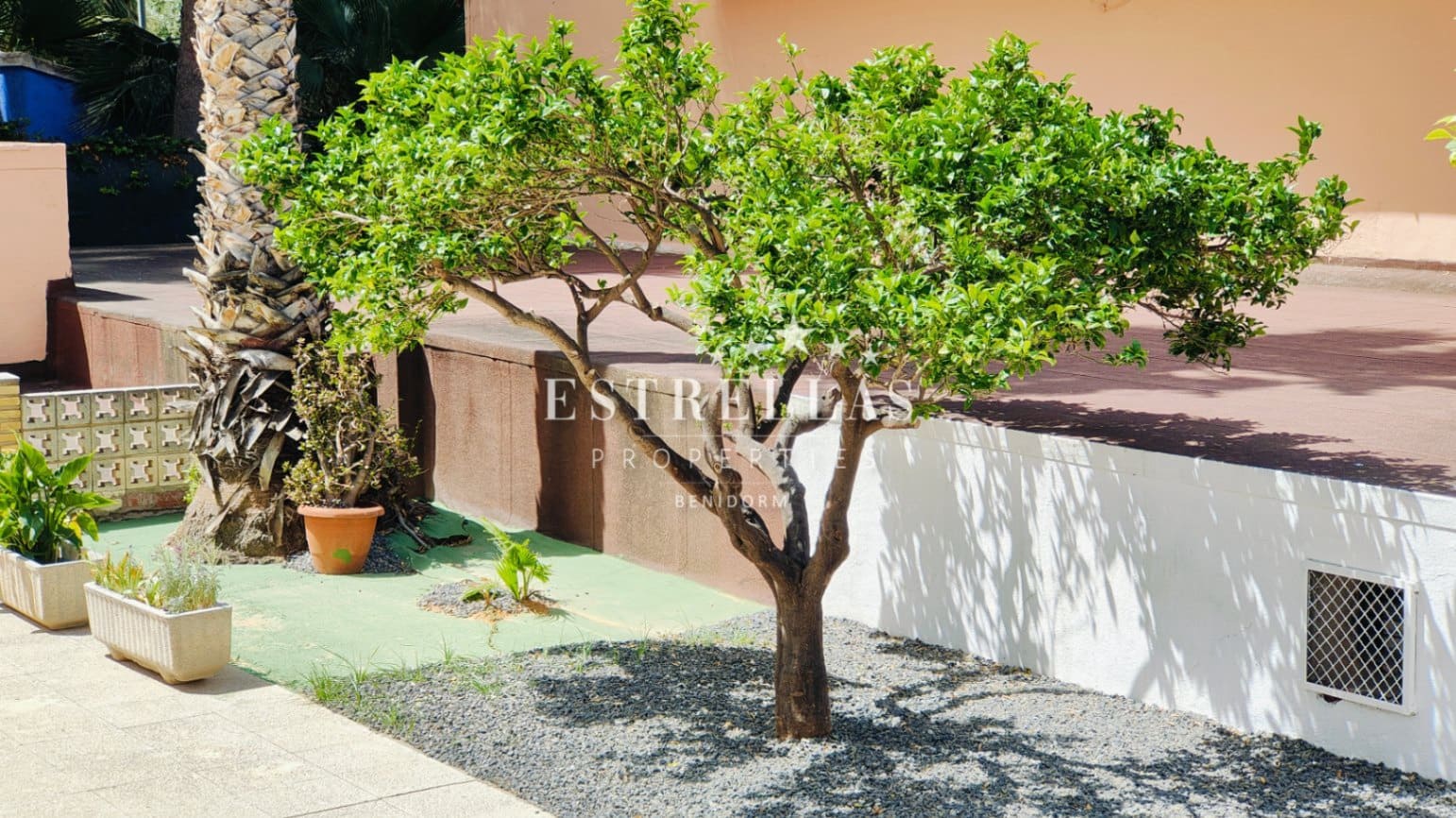 1 Zimmer Apartment zu verkaufen in Benidorm mit Pool Garage - 231.000 € (Ref: 9067498)