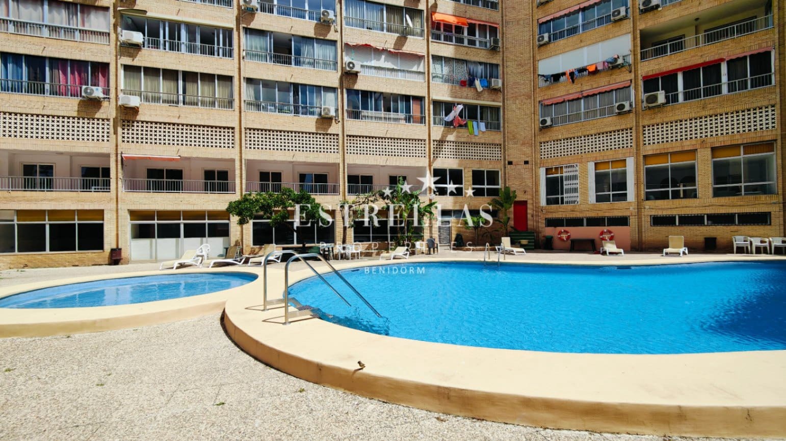 1 Zimmer Apartment zu verkaufen in Benidorm mit Pool Garage - 231.000 € (Ref: 9067498)