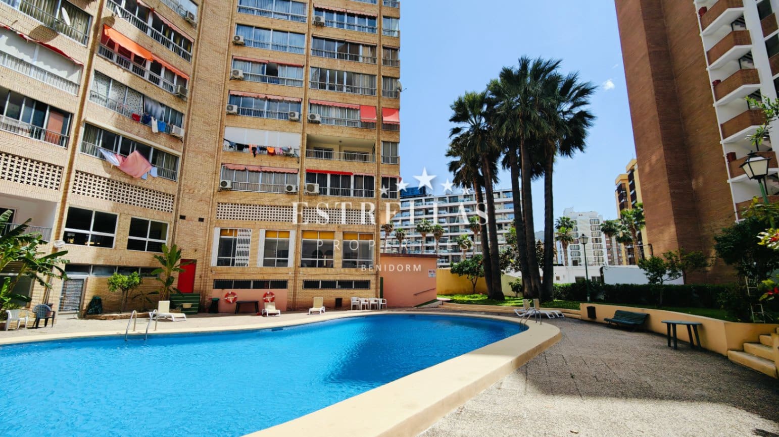 1 Zimmer Apartment zu verkaufen in Benidorm mit Pool Garage - 231.000 € (Ref: 9067498)