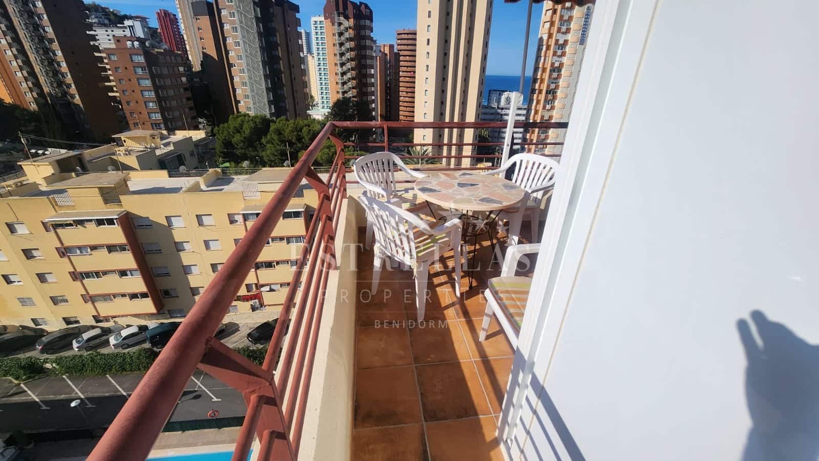 1 soverom Leilighet til salgs i Benidorm med svømmebasseng garasje - € 189 000 (Ref: 9067500)