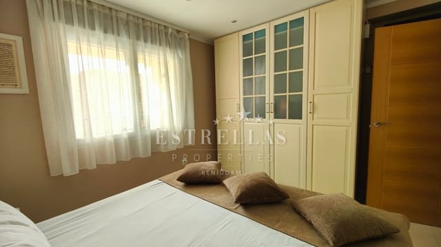2 soverom Leilighet til salgs i Benidorm med svømmebasseng garasje - € 279 000 (Ref: 9067532)