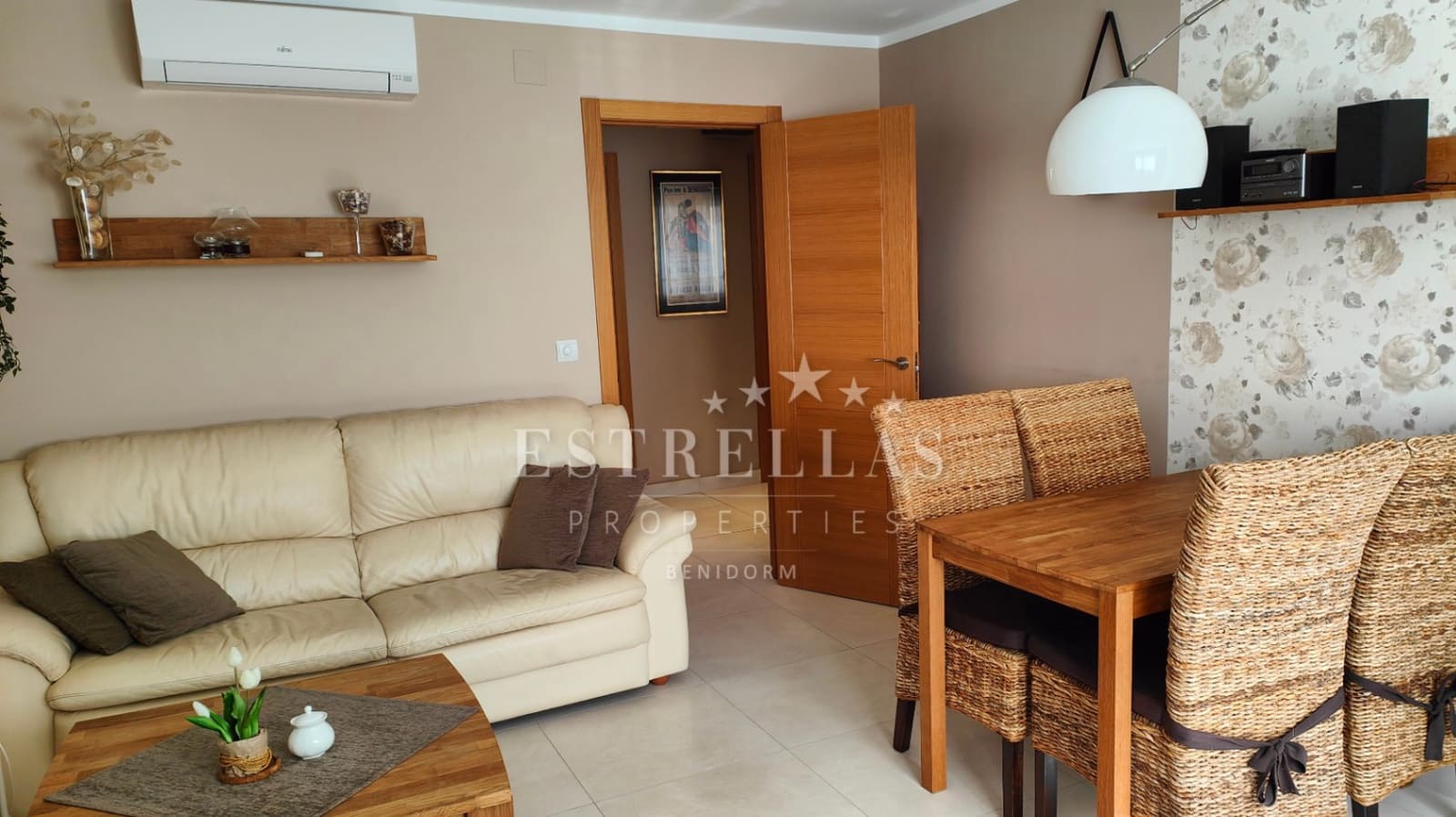 2 soverom Leilighet til salgs i Benidorm med svømmebasseng garasje - € 279 000 (Ref: 9067532)