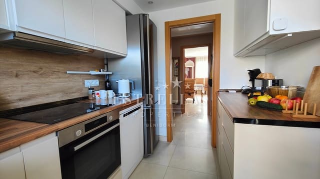 2 soverom Leilighet til salgs i Benidorm med svømmebasseng garasje - € 279 000 (Ref: 9067532)