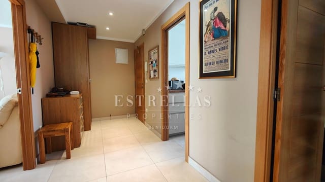 2 soverom Leilighet til salgs i Benidorm med svømmebasseng garasje - € 279 000 (Ref: 9067532)