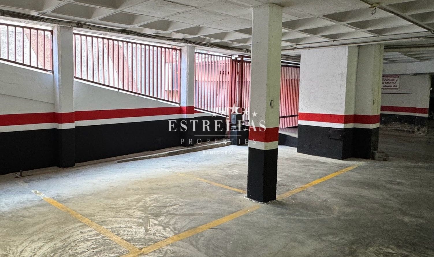 Garasje til salgs i Benidorm - € 28 500 (Ref: 9067555)