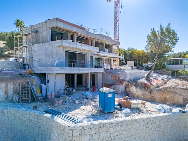 Chalet de 4 habitaciones en Altea en venta con piscina - 2.795.000 € (Ref: 9067578)