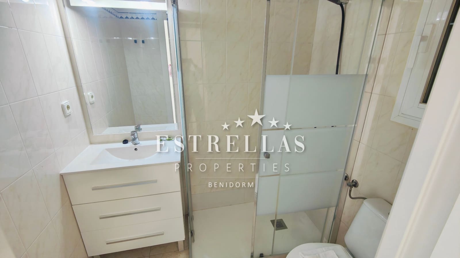 2 sypialnia Apartament na sprzedaż w Benidorm z basenem garażem - 535 000 € (Ref: 9067589)