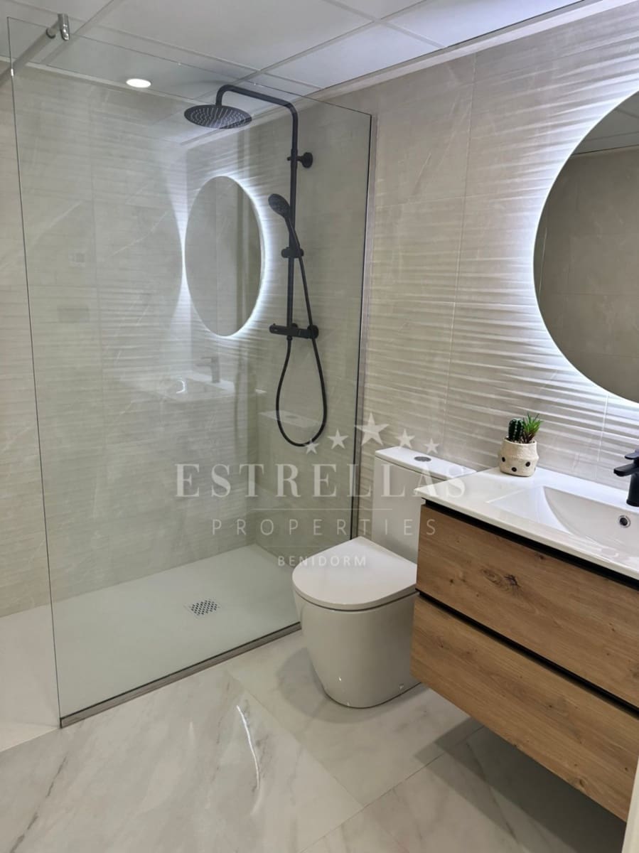 4 soverom Villa til salgs i Benidorm med svømmebasseng garasje - € 899 000 (Ref: 9067819)