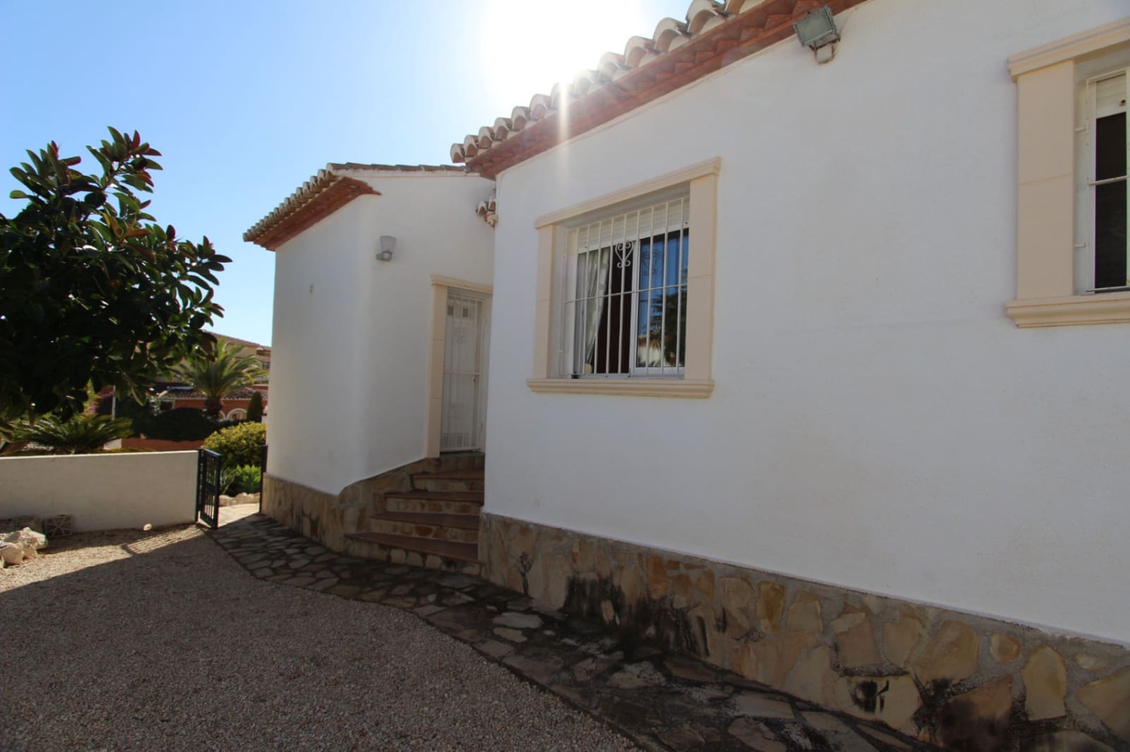 5 Zimmer Villa zu verkaufen in Calpe / Calp mit Pool - 695.000 € (Ref: 9067848)