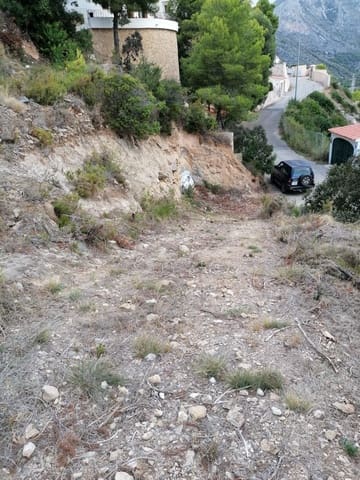 Building Plot for sale in Calpe / Calp - € 66,000 (Ref: 9067907)