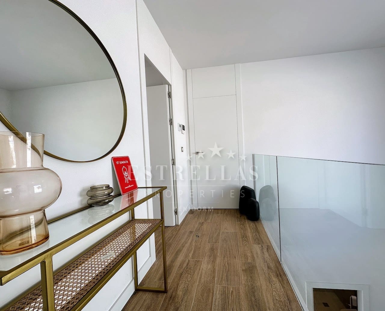 3 makuuhuone Huvila myytävänä paikassa Finestrat mukana uima-altaan 
autotalli - 595 000 € (Ref: 9068029)