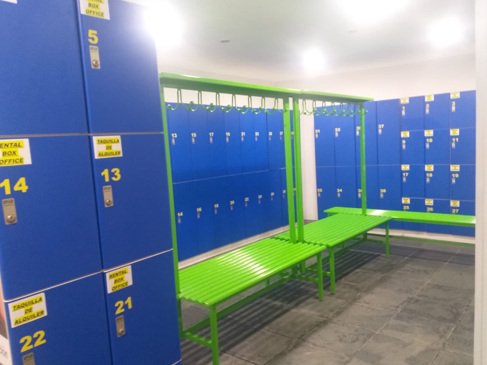 Commercial for sale in Altea - € 730,000 (Ref: 9068275)