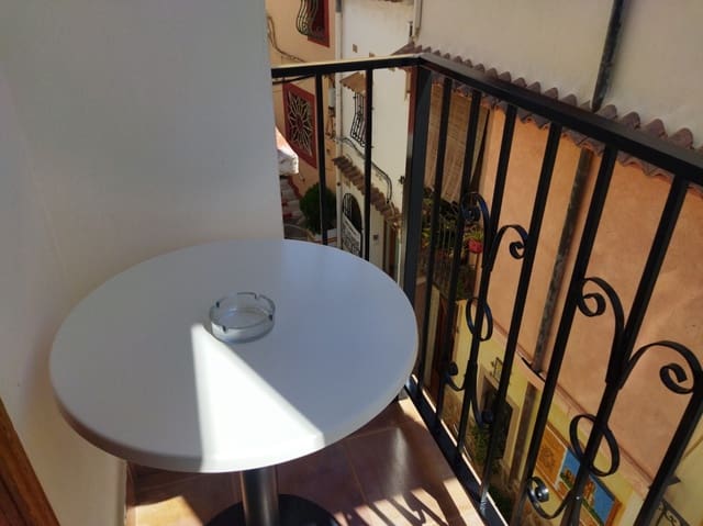 8 bedroom Hotel for sale in Calpe / Calp - € 950,000 (Ref: 9068276)