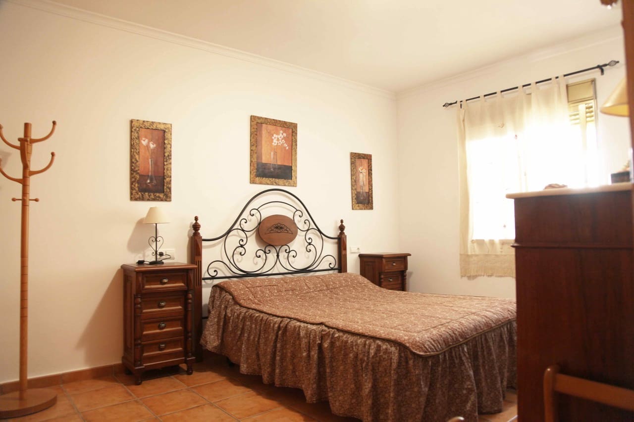 5 Zimmer Villa zu verkaufen in Calpe / Calp mit Pool - 650.000 € (Ref: 9068287)