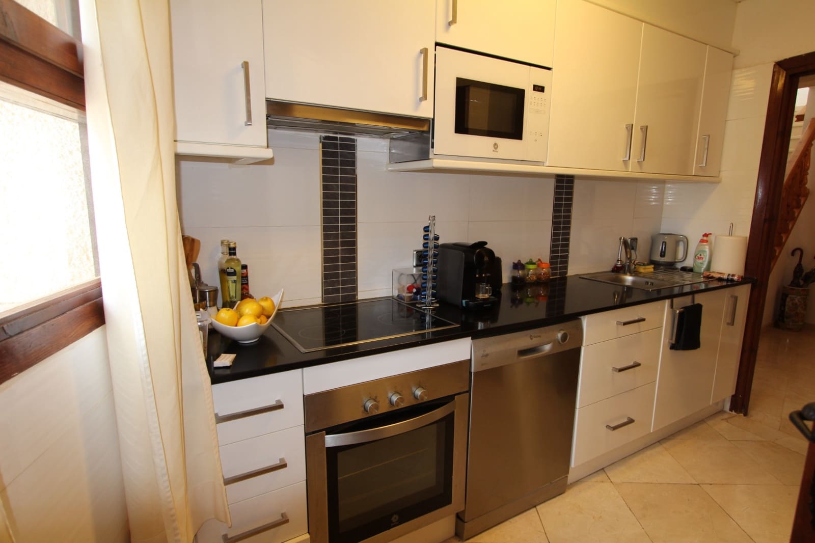 4 bedroom Villa for sale in Calpe / Calp with pool - € 950,000 (Ref: 9068290)