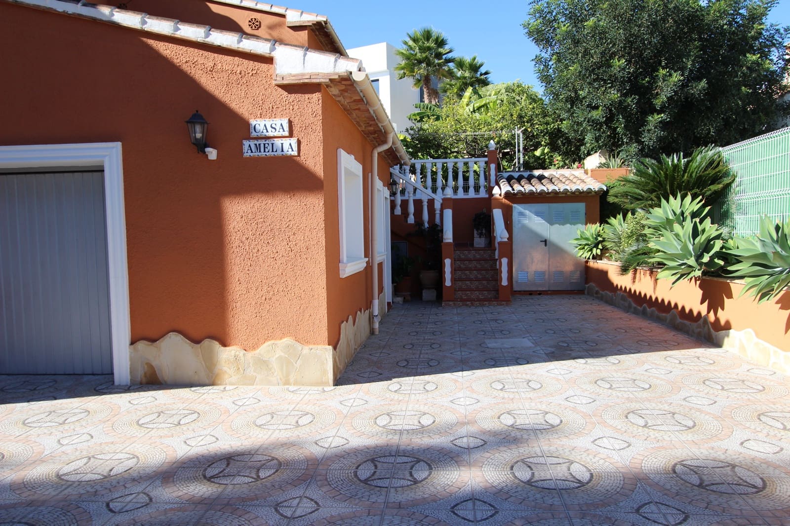 3 Zimmer Villa zu verkaufen in Calpe / Calp mit Pool - 840.000 € (Ref: 9068319)