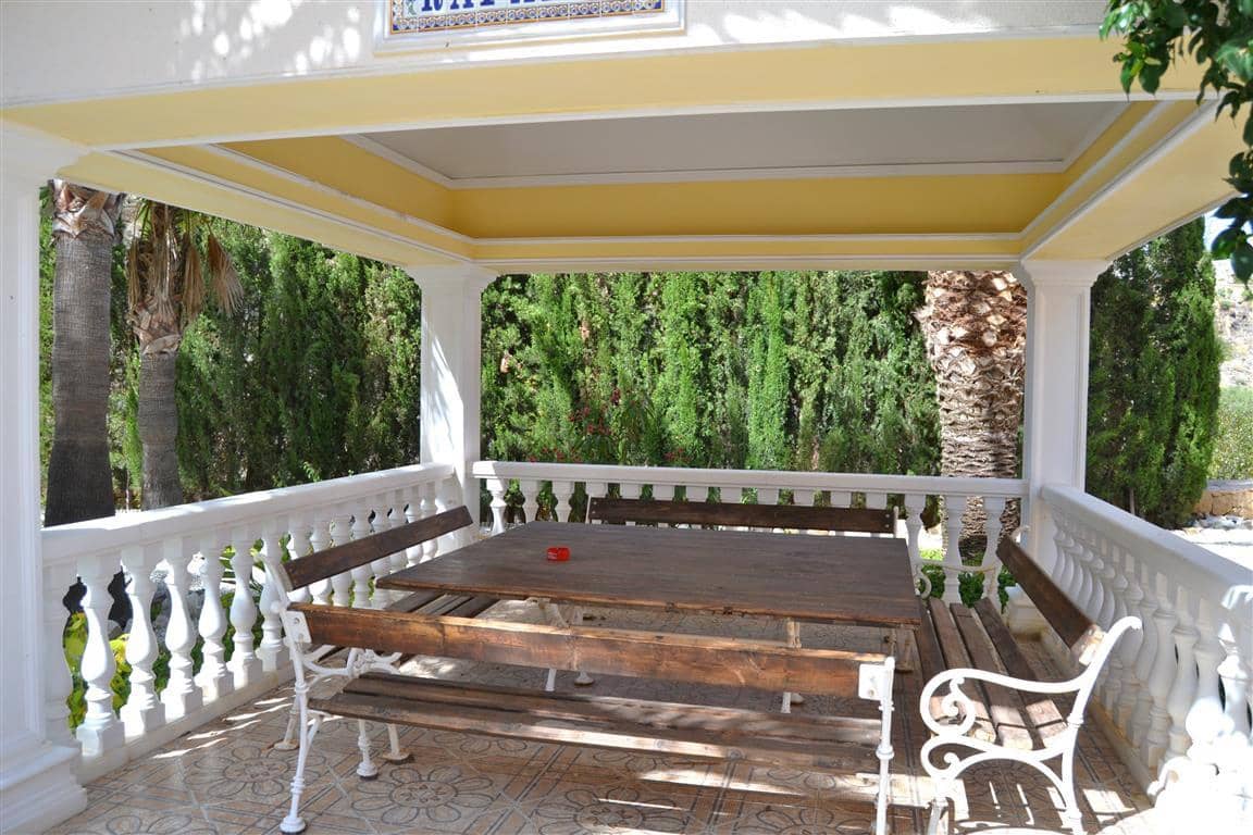 5 chambre Villa/Maison à vendre à Calpe / Calp avec piscine - 895 000 € (Ref: 9068337)