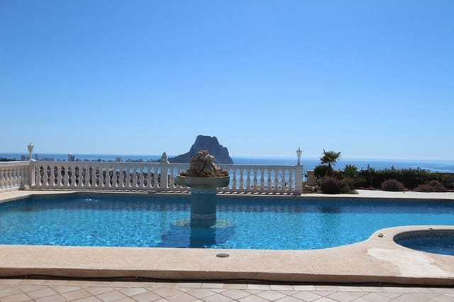 6 Zimmer Villa zu verkaufen in Calpe / Calp - 1.350.000 € (Ref: 9068345)
