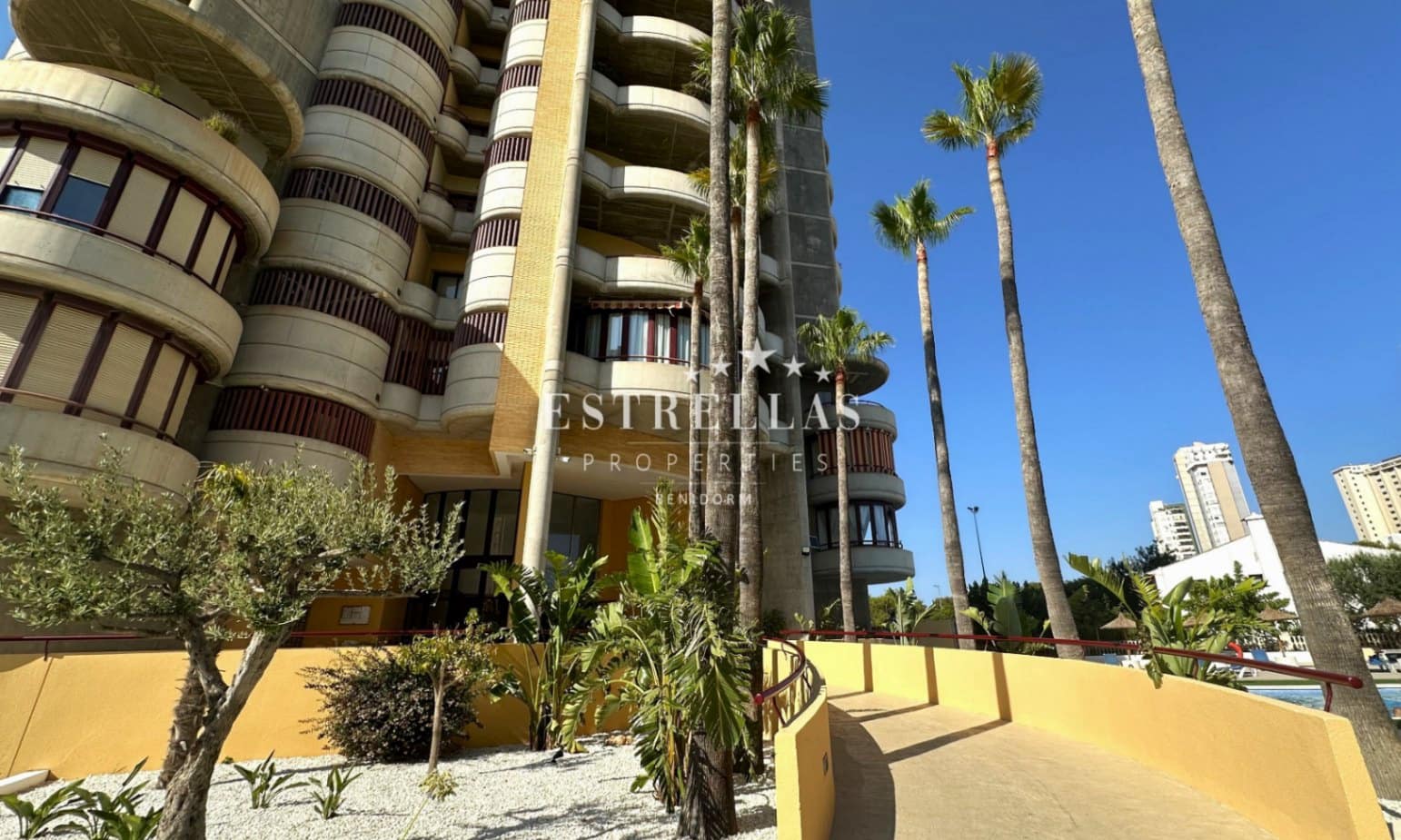 3 soverom Penthouse til salgs i Benidorm med garasje - € 790 000 (Ref: 9079708)