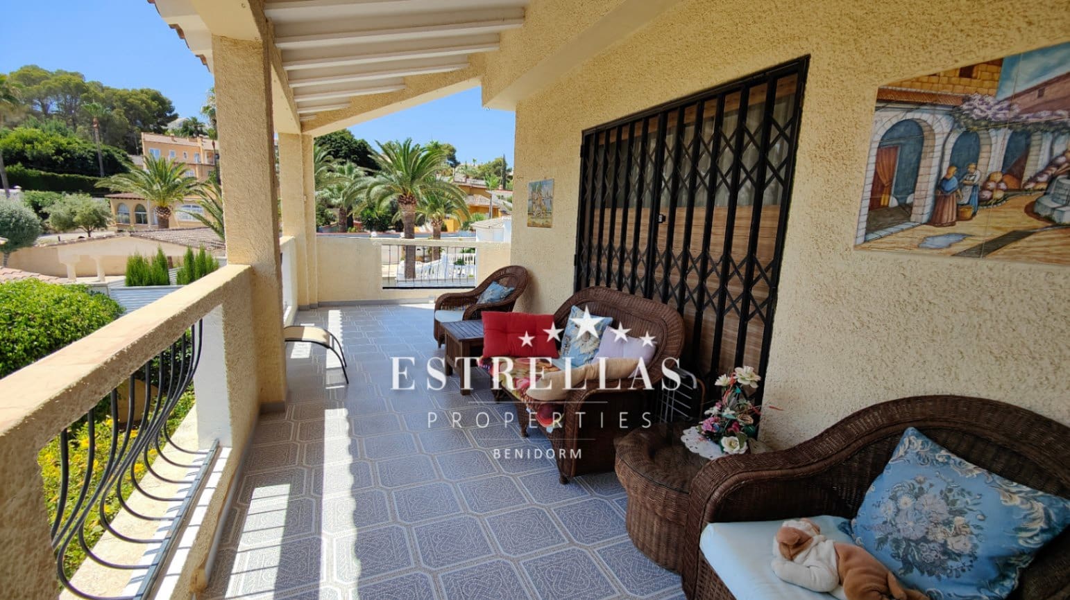 3 soverom Villa til salgs i La Nucia med svømmebasseng garasje - € 489 000 (Ref: 9105348)