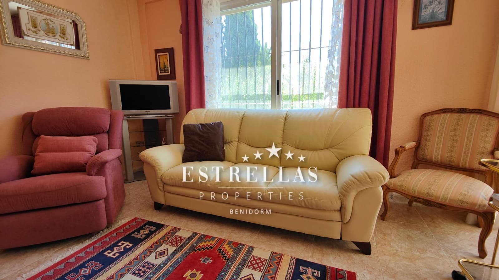 3 soverom Villa til salgs i La Nucia med svømmebasseng garasje - € 489 000 (Ref: 9105348)