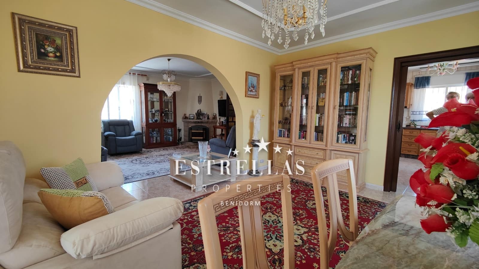 3 soverom Villa til salgs i La Nucia med svømmebasseng garasje - € 489 000 (Ref: 9105348)