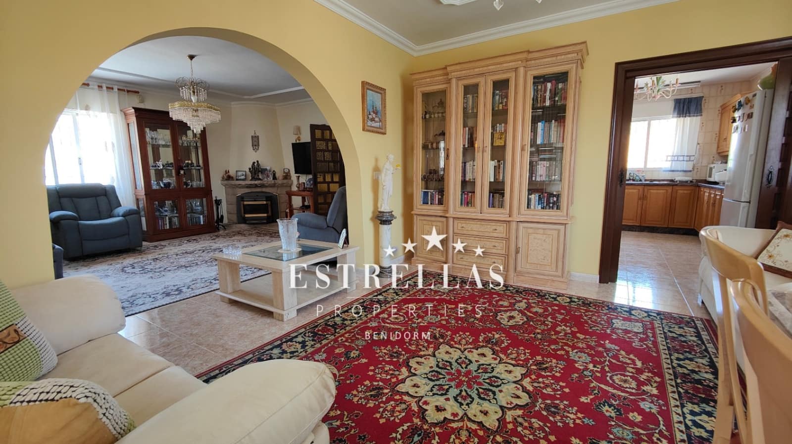 3 soverom Villa til salgs i La Nucia med svømmebasseng garasje - € 489 000 (Ref: 9105348)