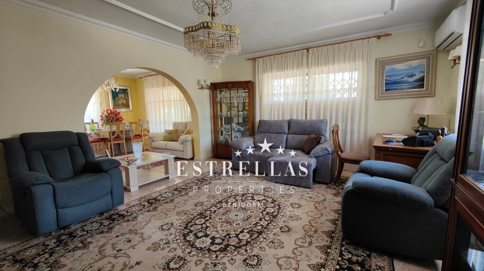 3 soverom Villa til salgs i La Nucia med svømmebasseng garasje - € 489 000 (Ref: 9105348)