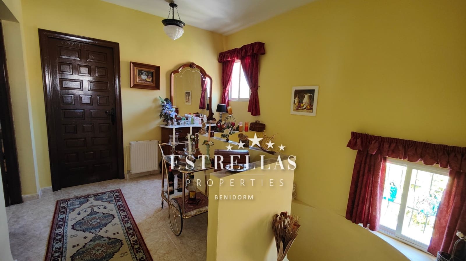 3 soverom Villa til salgs i La Nucia med svømmebasseng garasje - € 489 000 (Ref: 9105348)