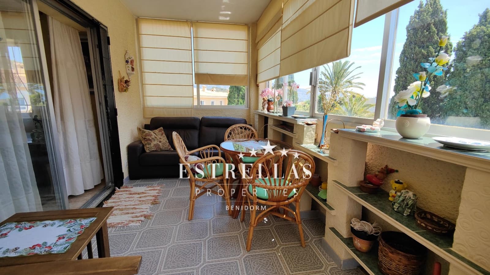 3 soverom Villa til salgs i La Nucia med svømmebasseng garasje - € 489 000 (Ref: 9105348)