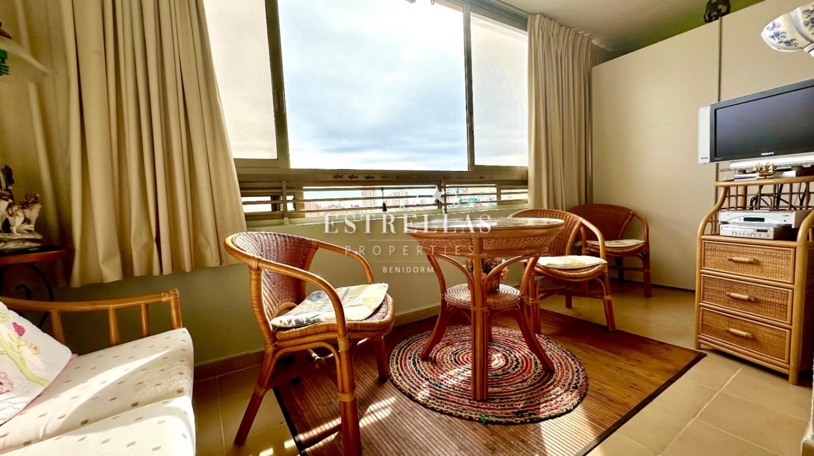 1 soveværelse Lejlighed til salg i Benidorm med swimmingpool garage - € 169.900 (Ref: 9162985)