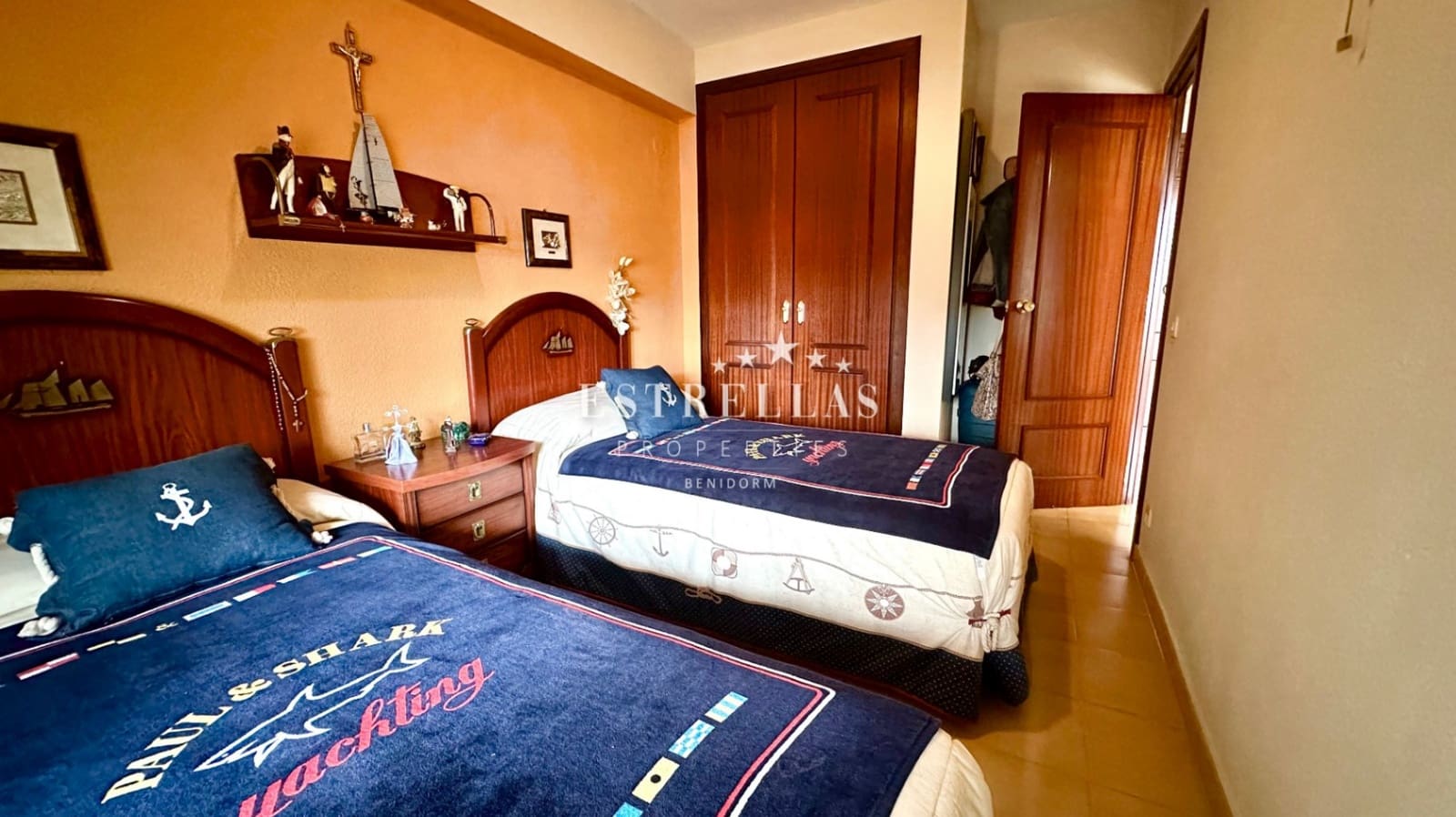 1 soveværelse Lejlighed til salg i Benidorm med swimmingpool garage - € 169.900 (Ref: 9162985)
