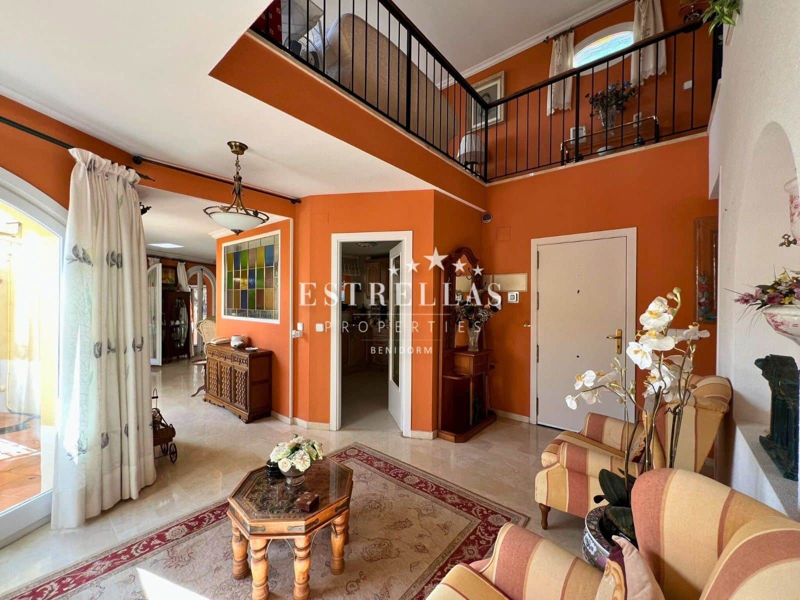 4 sypialnia Willa na sprzedaż w Finestrat z basenem garażem - 584 000 € (Ref: 9164358)