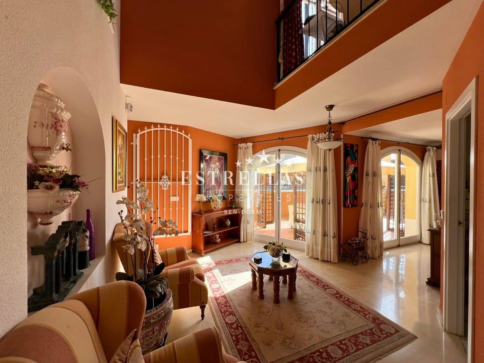 4 sypialnia Willa na sprzedaż w Finestrat z basenem garażem - 584 000 € (Ref: 9164358)