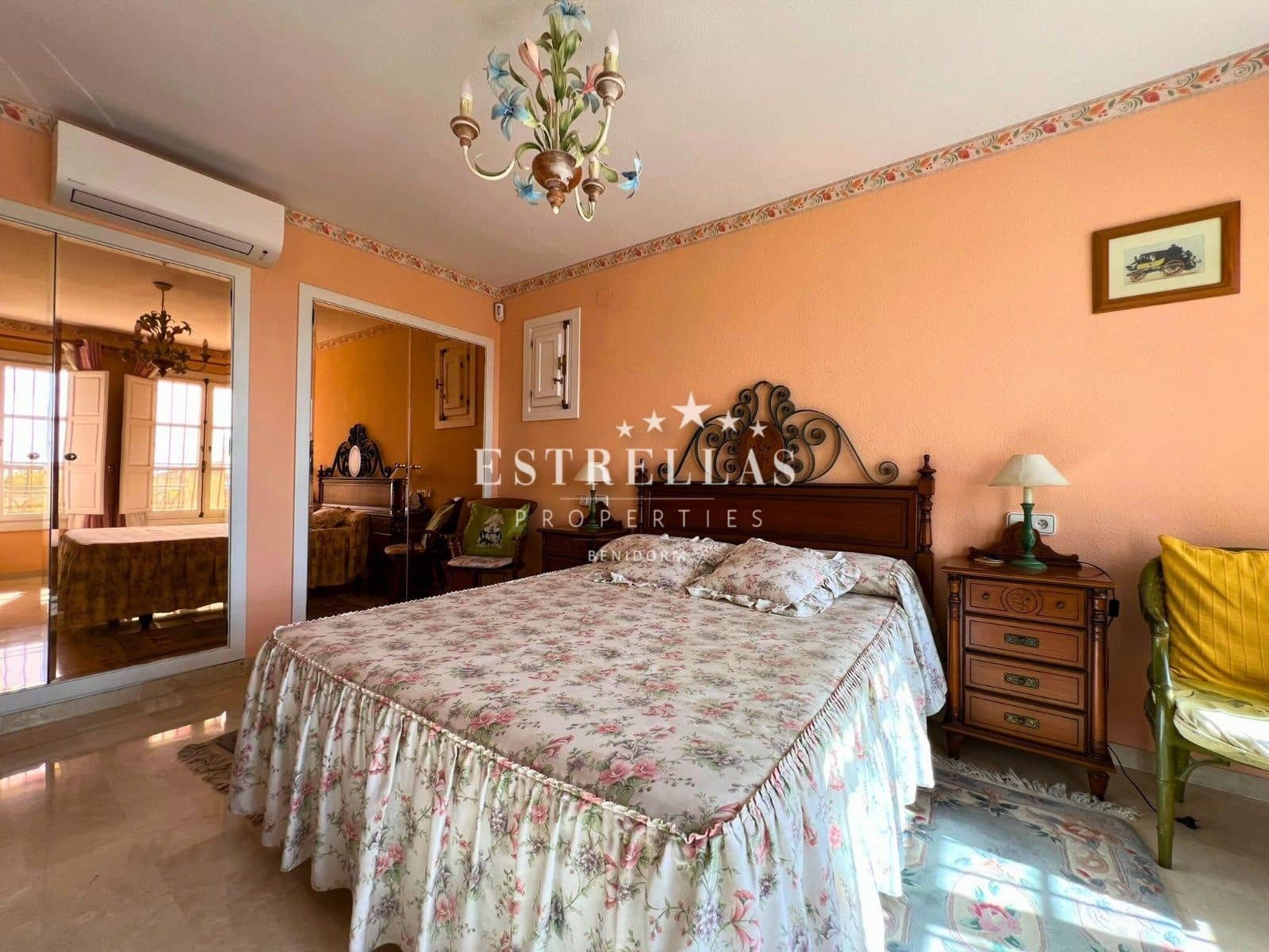 4 sypialnia Willa na sprzedaż w Finestrat z basenem garażem - 584 000 € (Ref: 9164358)