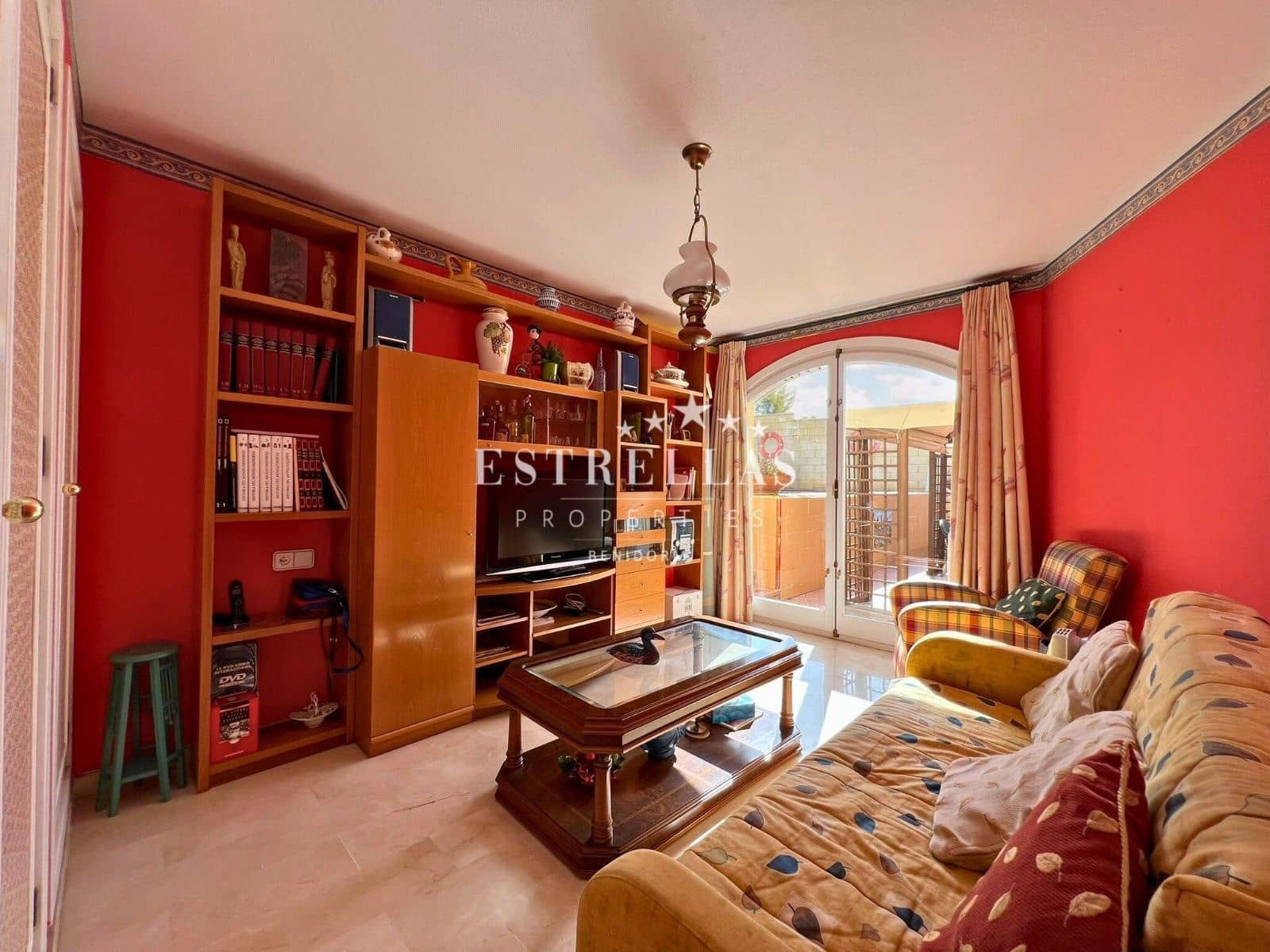 4 sypialnia Willa na sprzedaż w Finestrat z basenem garażem - 584 000 € (Ref: 9164358)