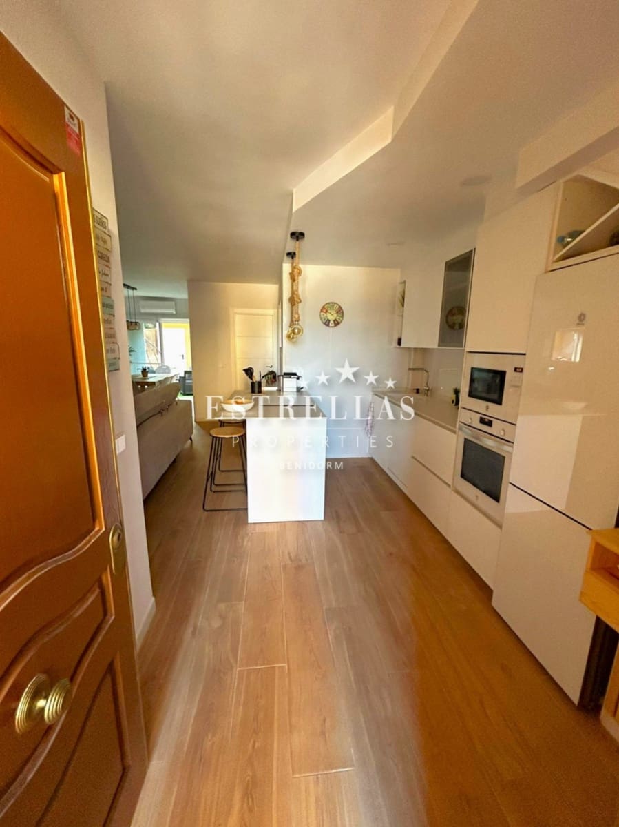 2 sypialnia Apartament na sprzedaż w Alfaz del Pi / L'Alfas del Pi z basenem garażem - 299 000 € (Ref: 9184662)