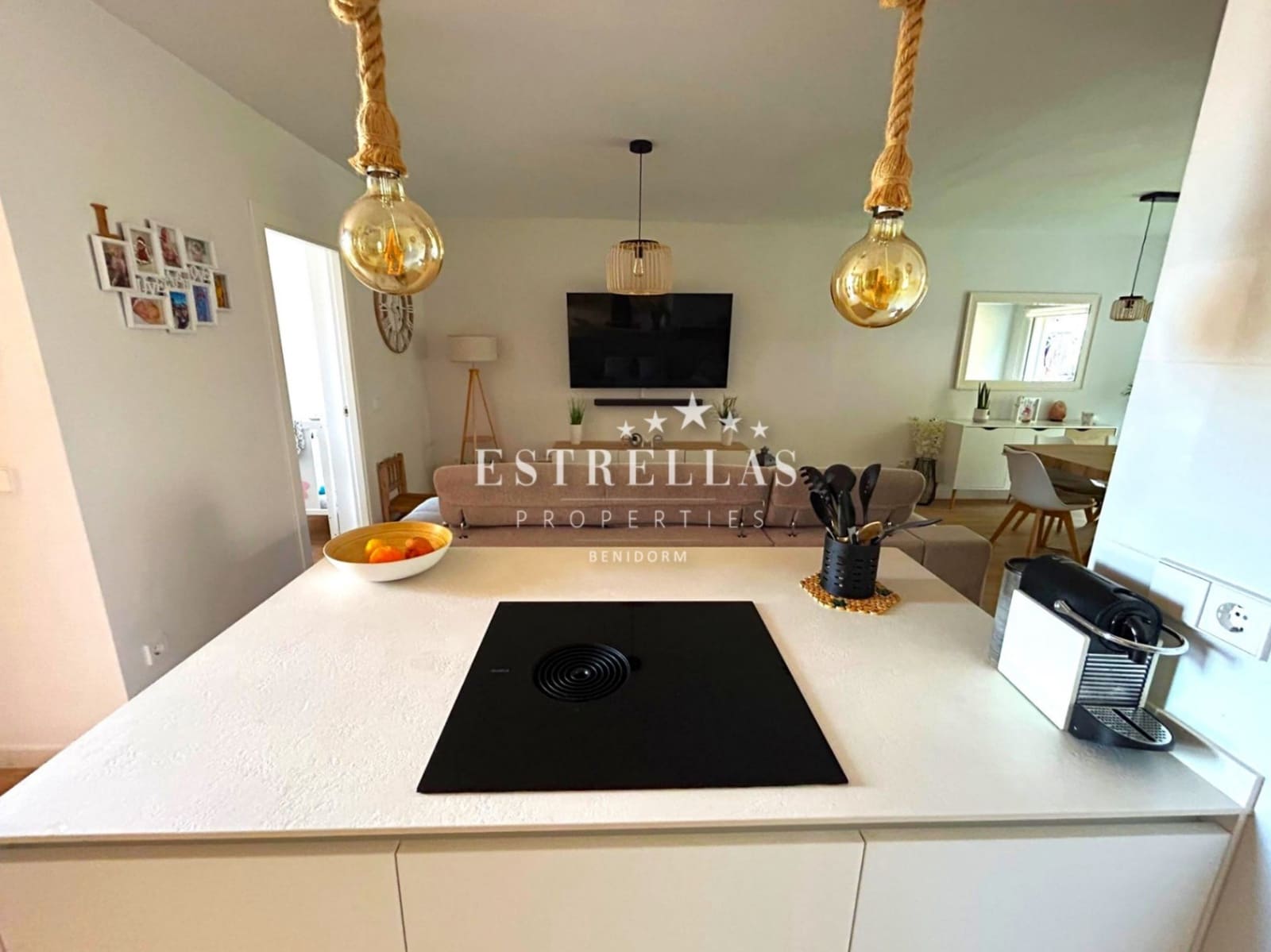 2 sypialnia Apartament na sprzedaż w Alfaz del Pi / L'Alfas del Pi z basenem garażem - 299 000 € (Ref: 9184662)