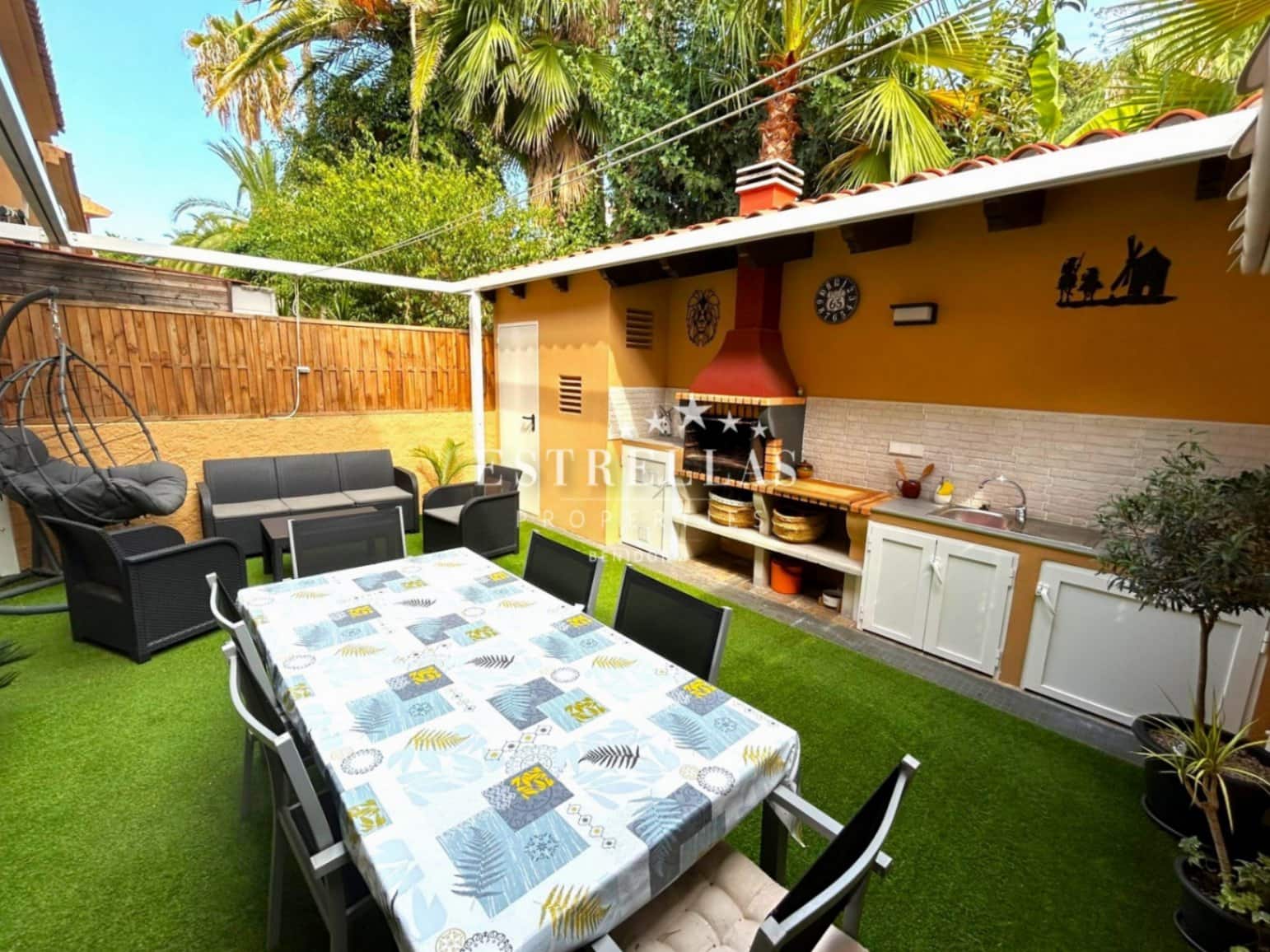 2 sypialnia Apartament na sprzedaż w Alfaz del Pi / L'Alfas del Pi z basenem garażem - 299 000 € (Ref: 9184662)