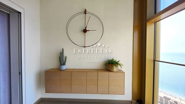 2 slaapkamer Appartement te koop in Playa Poniente, Benidorm met zwembad garage - € 750.000 (Ref: 9186248)