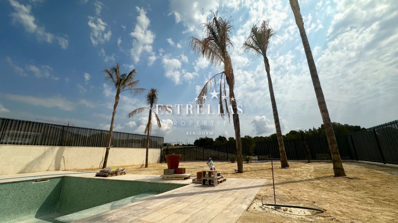 2 soverom Leilighet til salgs i Finestrat med svømmebasseng garasje - € 490 000 (Ref: 9194886)