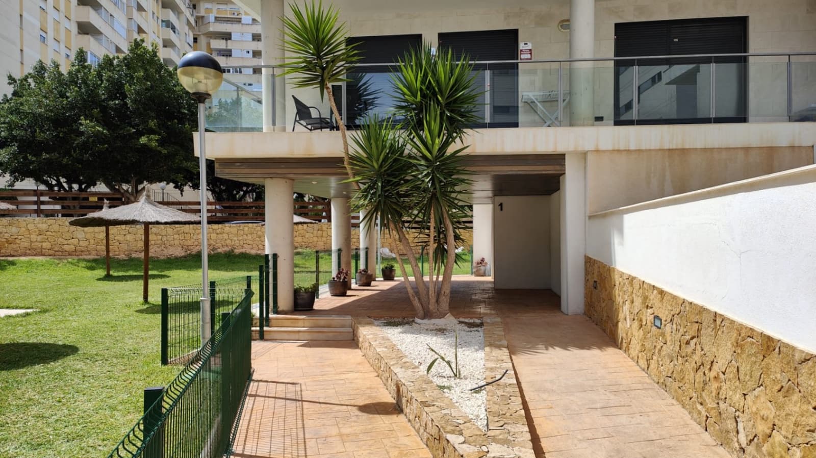 2 bedroom Apartment for rent in La Villajoyosa / Vila Joiosa with pool garage - € 1,200 (Ref: 9199654)