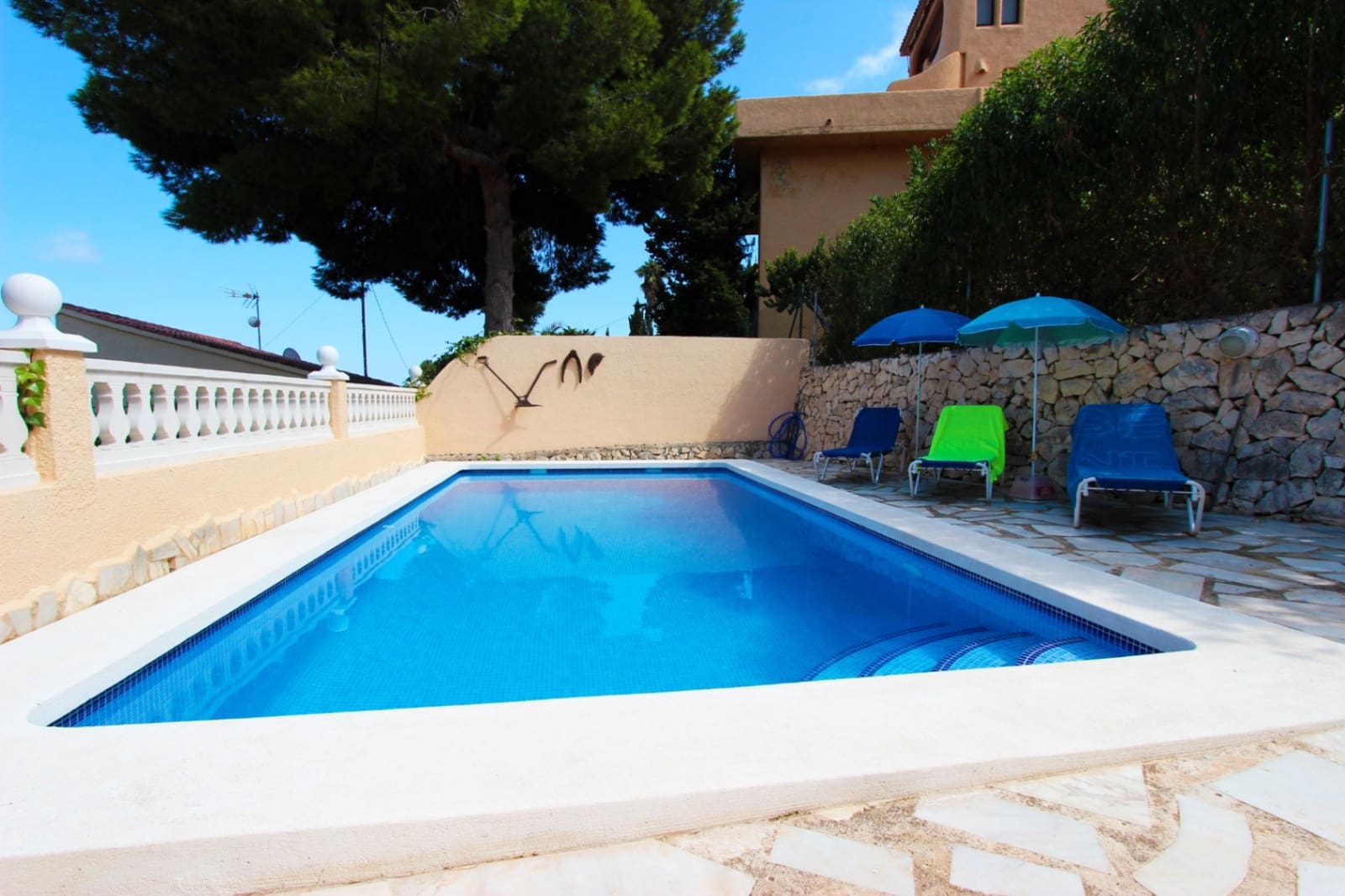 3 quarto Moradia para venda em Calpe / Calp com piscina - 460 000 € (Ref: 9223639)