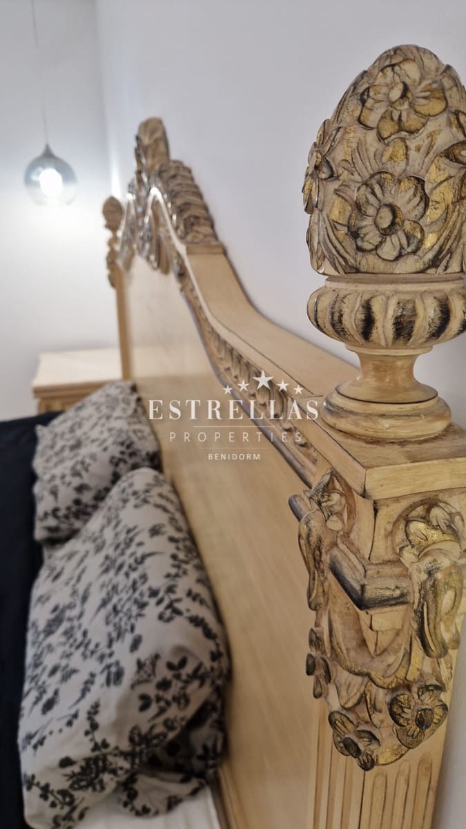 5 sypialnia Willa na sprzedaż w Calpe / Calp z basenem garażem - 749 000 € (Ref: 9329610)