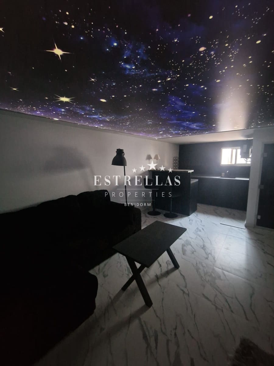 5 sypialnia Willa na sprzedaż w Calpe / Calp z basenem garażem - 749 000 € (Ref: 9329610)