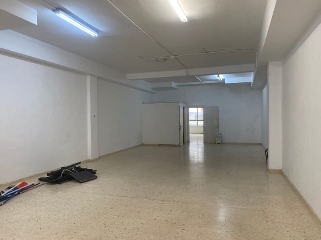 Comercial para venda em Pueblo, Calpe / Calp - 169 000 € (Ref: 9353957)